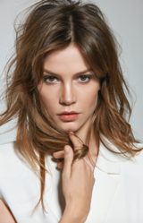 Foto van Sylvia Hoeks