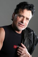 Foto van George Baker
